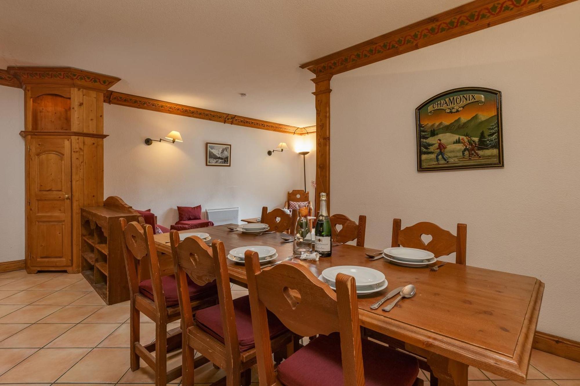 Residence Le Cristal Apartments - Happy Rentals Шамоні Екстер'єр фото
