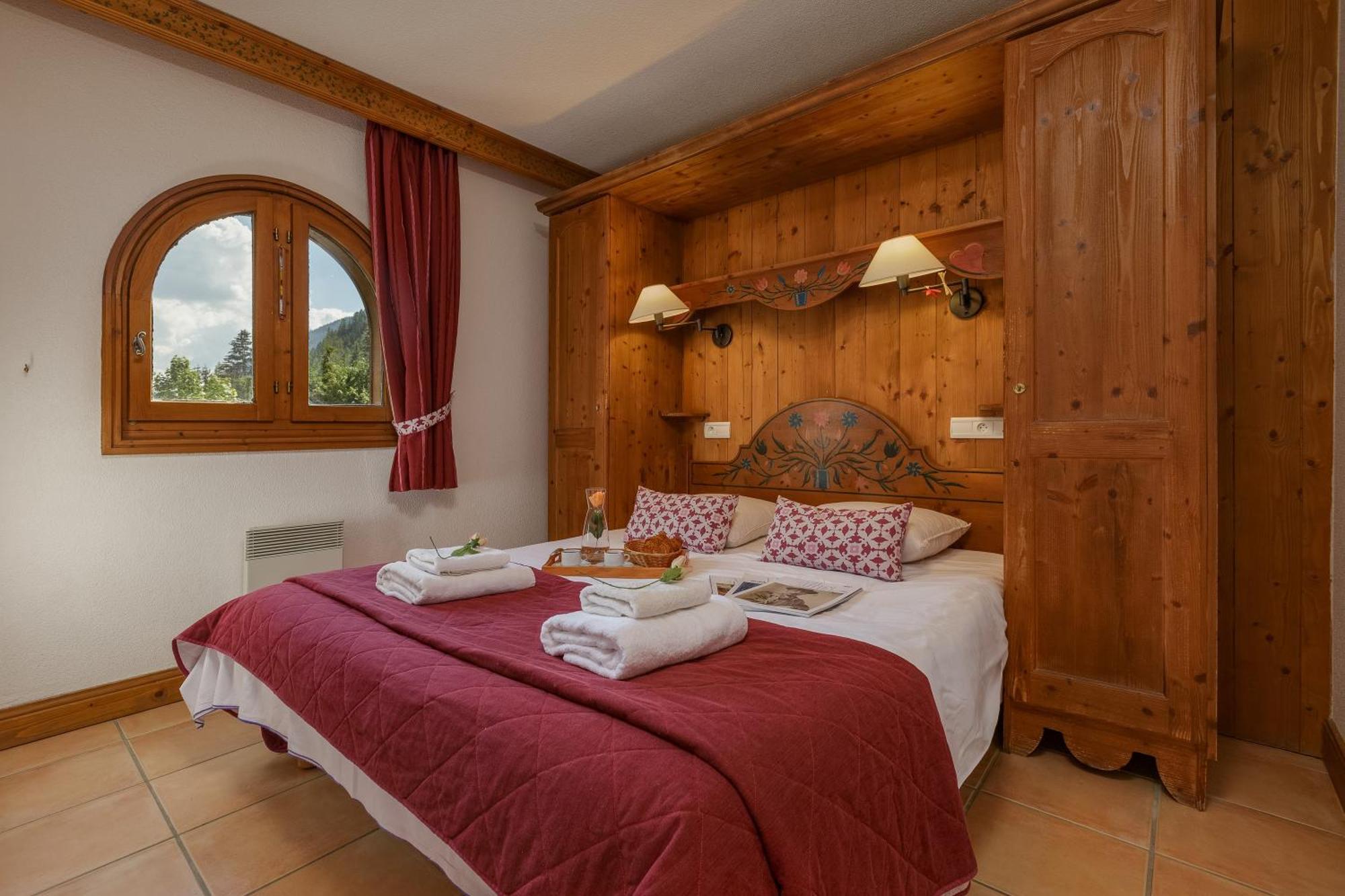 Residence Le Cristal Apartments - Happy Rentals Шамоні Екстер'єр фото