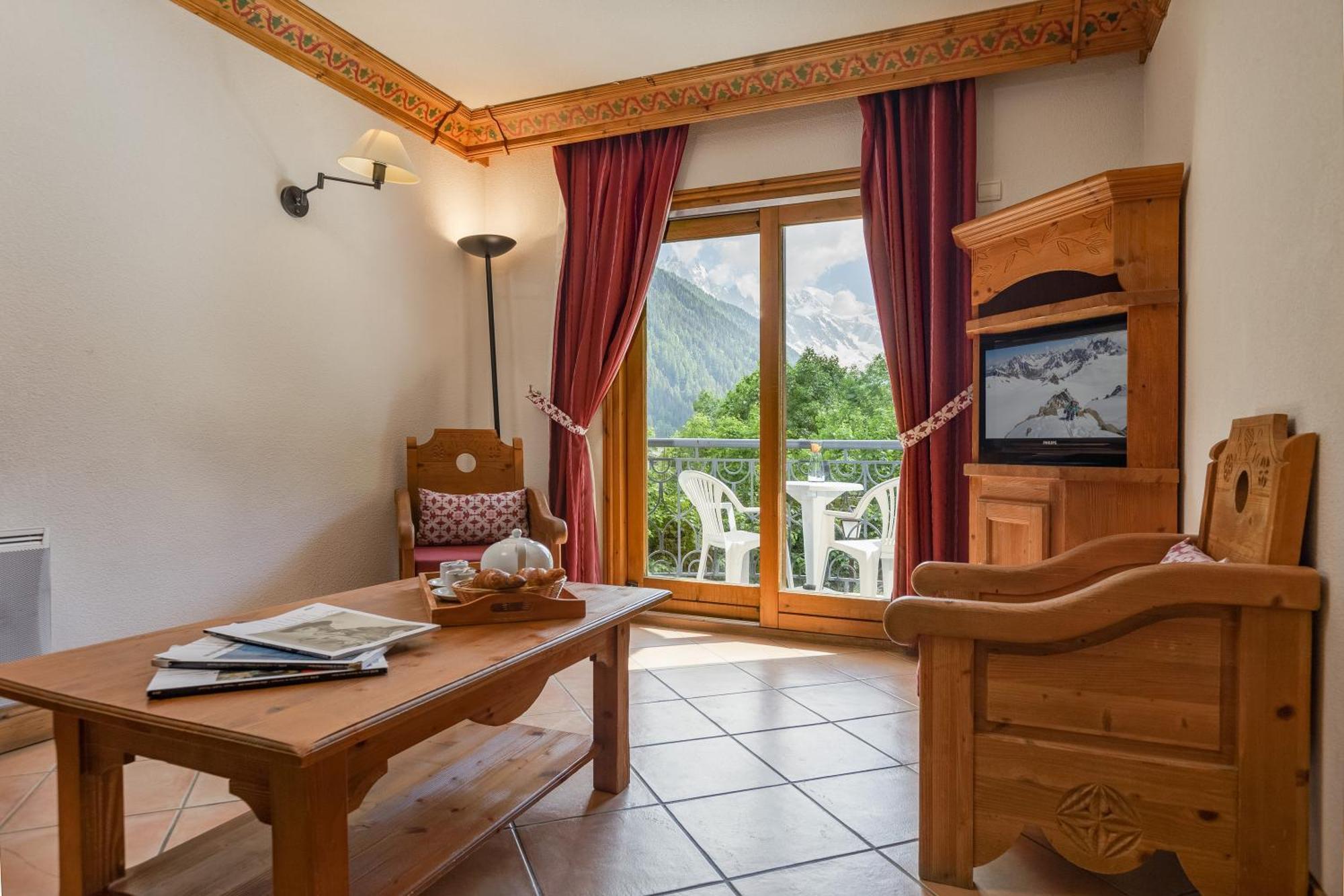 Residence Le Cristal Apartments - Happy Rentals Шамоні Екстер'єр фото