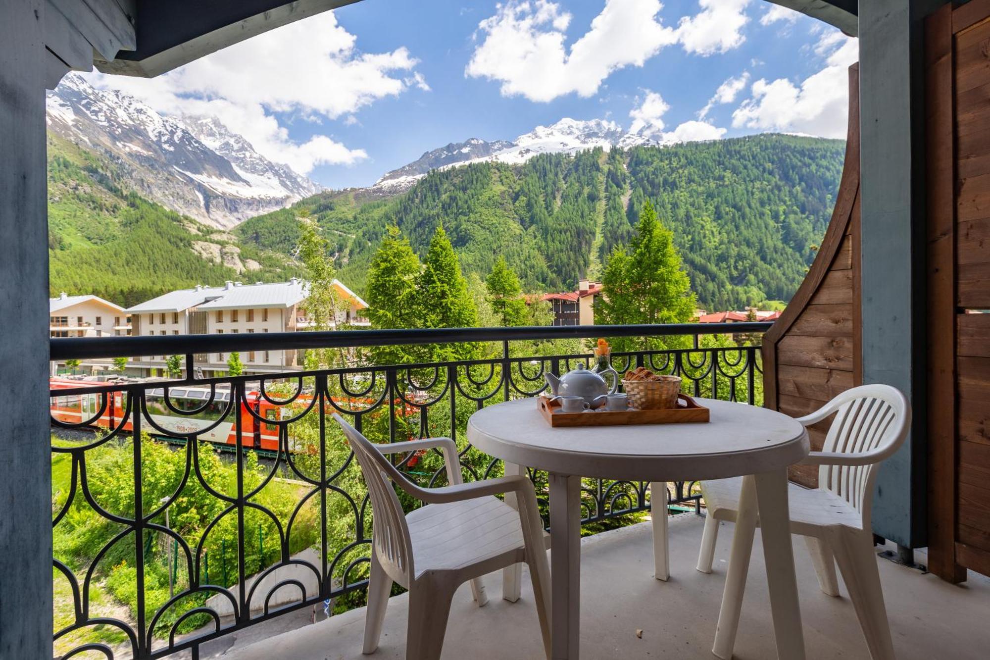Residence Le Cristal Apartments - Happy Rentals Шамоні Екстер'єр фото
